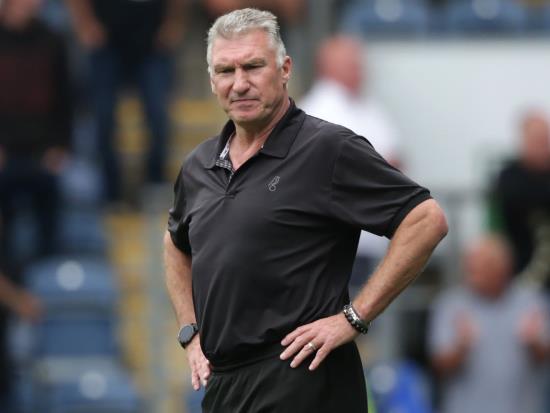 Nigel Pearson hails ‘infectious’ Nakhi Wells after double against Blackburn