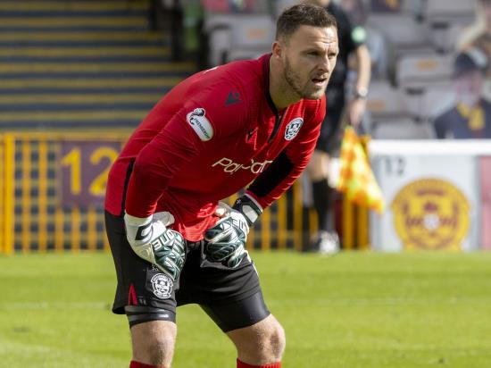 Trevor Carson’s key saves earn St Mirren a point at home to Kilmarnock