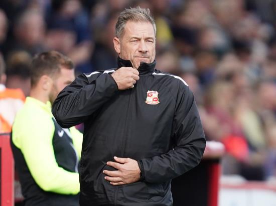 We have to stick the knife in – Scott Lindsey wants Swindon to be more clinical