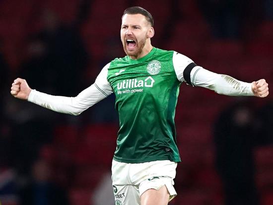 Hibernian rise to third with comfortable victory over St Mirren
