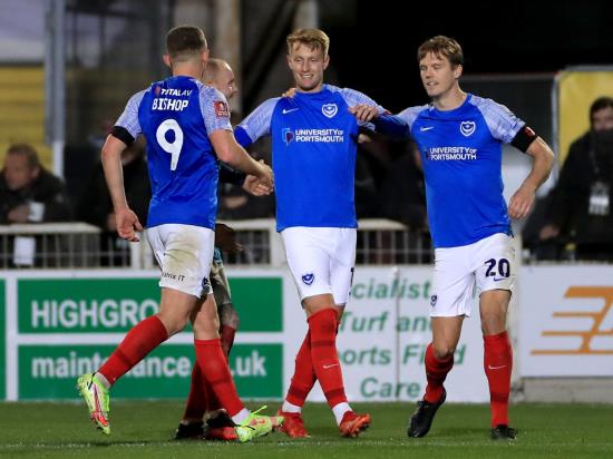 Hereford denied by Portsmouth after tribute to Ronnie Radford