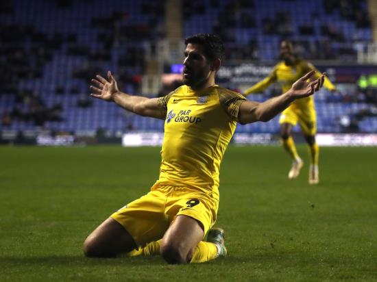 Ched Evans brace sends Preston into Championship play-off places