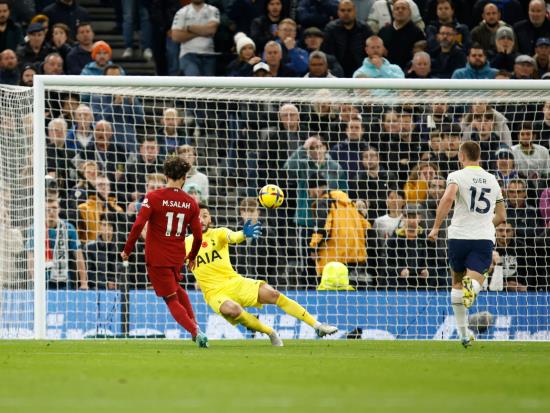 Liverpool withstand Tottenham rally to earn 