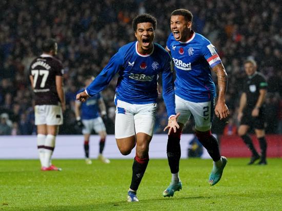Rangers beat Hearts to ease pressure on Giovanni van Bronckhorst