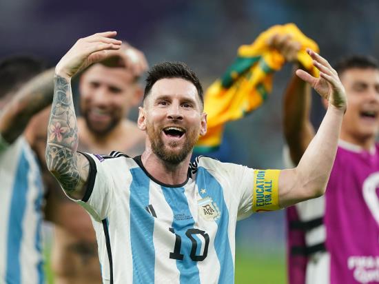 Lionel Messi pays tribute to passion and energy of Argentina fans