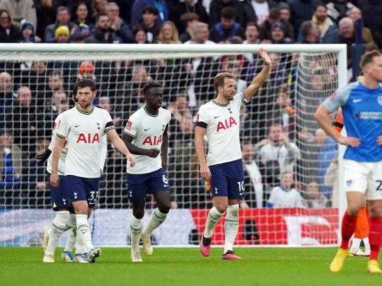 Harry Kane moves within one goal of Jimmy Greaves’ record with Spurs’ winner