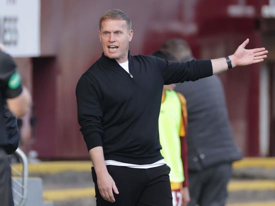 Steven Hammell frustrated by penalty call as Motherwell slump to Saints loss