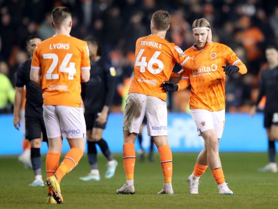 Blackpool snatch last-gasp draw with Huddersfield