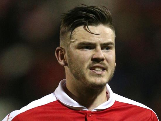 Crawley snatch draw as Ben Gladwin strikes late against Crewe
