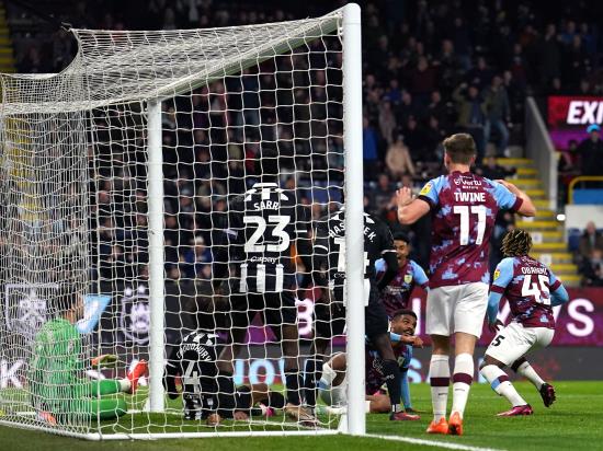 Michael Obafemi scrambles home late leveller as Burnley are held by Watford