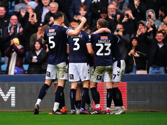 Tom Bradshaw’s late strike earns a point for Millwall against Burnley
