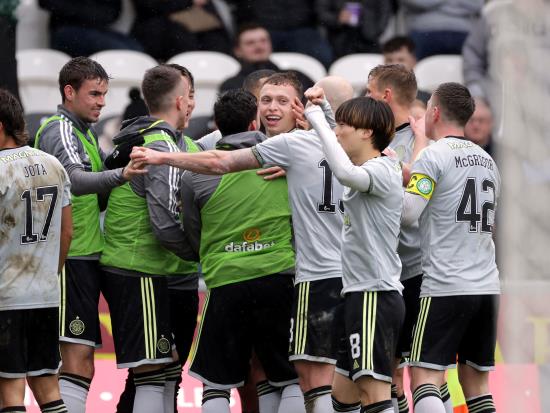Second-half blitz leads Celtic to comfortable victory over 10-man St Mirren