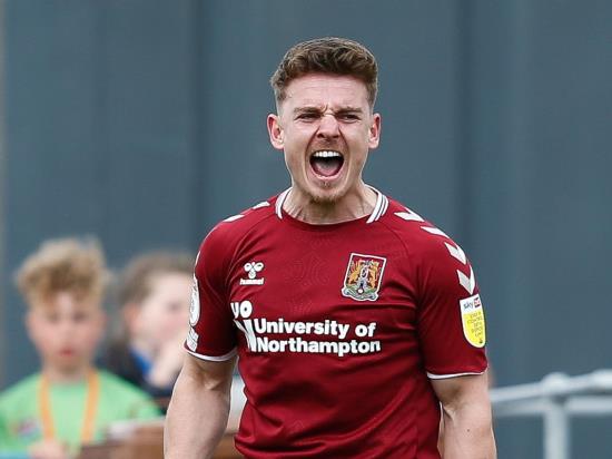 Late Sam Hoskins header earns a point for promotion-chasing Northampton
