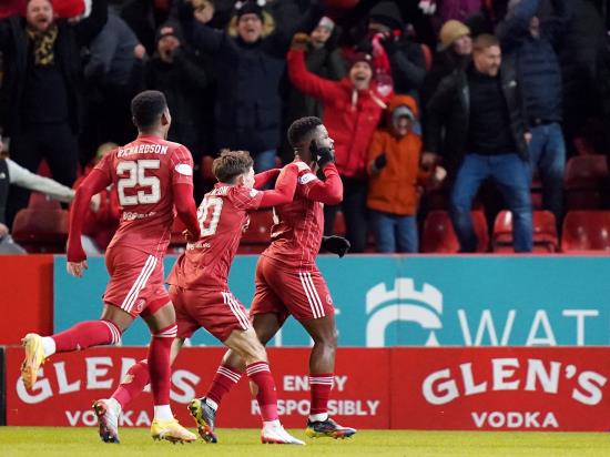 Duk at the double as Aberdeen cruise against Hearts to maintain fine run