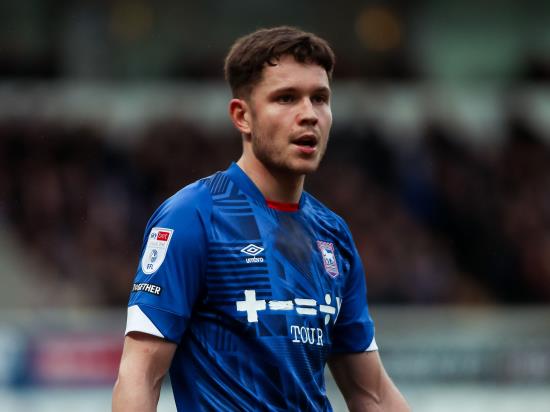 Ipswich crush Wycombe to move into automatic promotion places