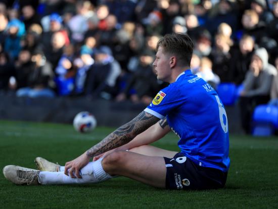 Peterborough’s play-off hopes dented by goalless stalemate