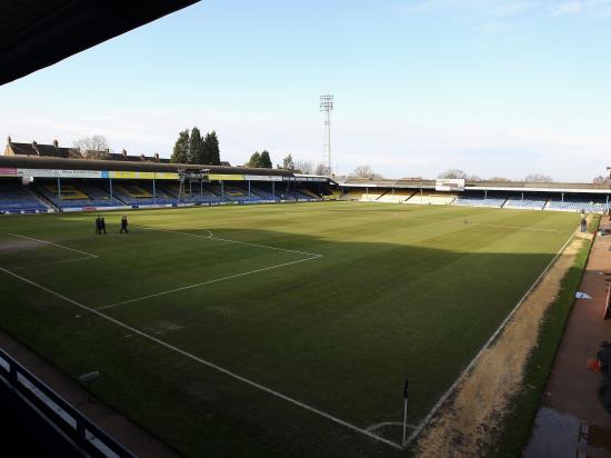 Southend rout Oldham despite off-field woes