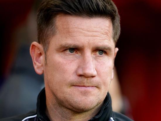 Crewe boss Lee Bell hits out at ‘unacceptable’ first-half display