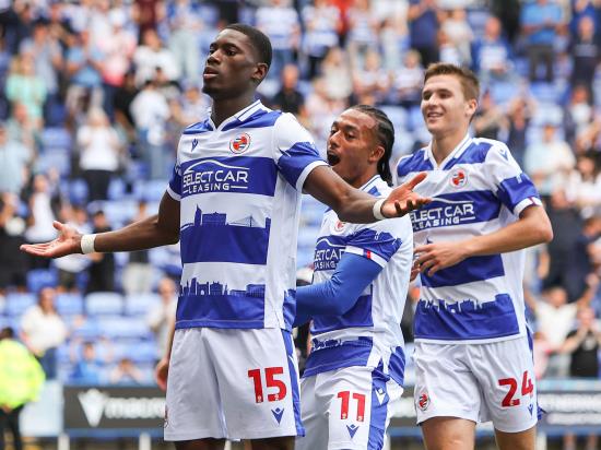 Kelvin Ehibhatiomhan double helps Reading to victory over 10-man Stevenage