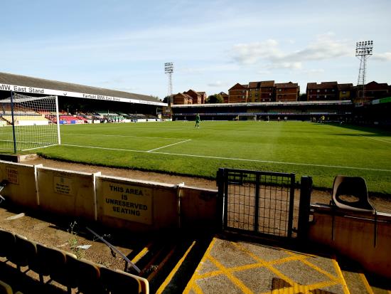 Southend wipe out 10-point deduction with last-gasp win against Kidderminster