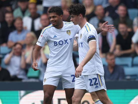 Three and easy for Leeds at Millwall