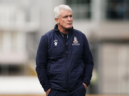 Mark Hughes urges Bradford to turn tide as pressure mounts on manager