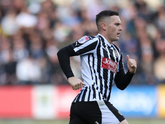 Notts County earn victory at managerless Gillingham on historic day