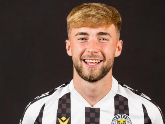 Lewis Jamieson denies Hibernian at the death to secure St Mirren a point