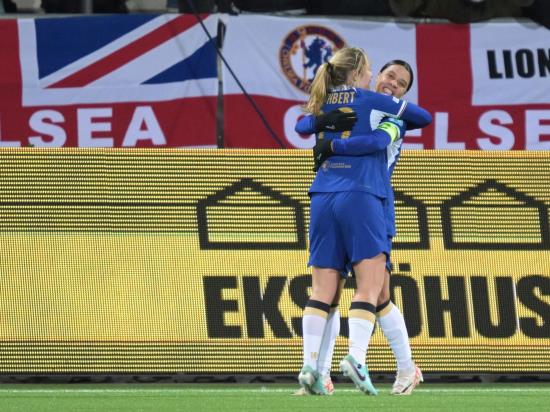 Erin Cuthbert nets twice as Chelsea beat Hacken to top Champions League group