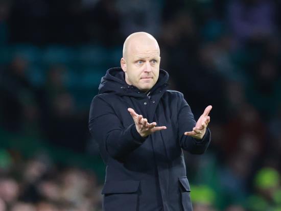 Steven Naismith fumes at penalty decisions as Hearts are held by Ross County