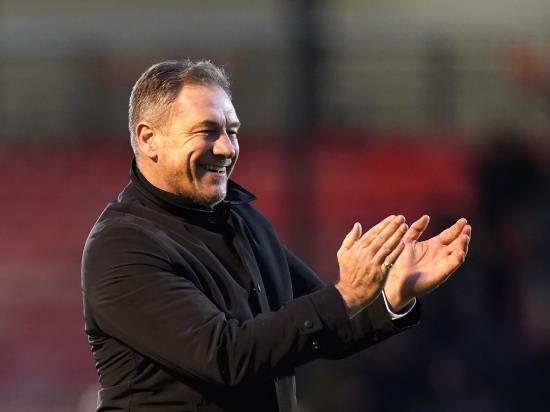 Scott Lindsey hails ‘unbelievable character’ as Crawley triumph at Bradford