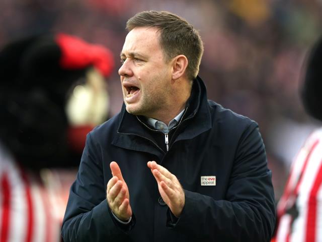Michael Beale reveals ‘honest’ half-time words sparked Sunderland’s fightback