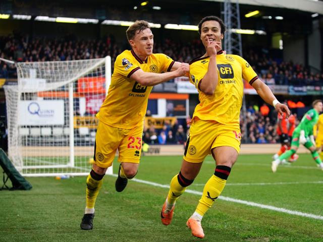 Sheffield United close gap at the bottom with victory at in-form Luton