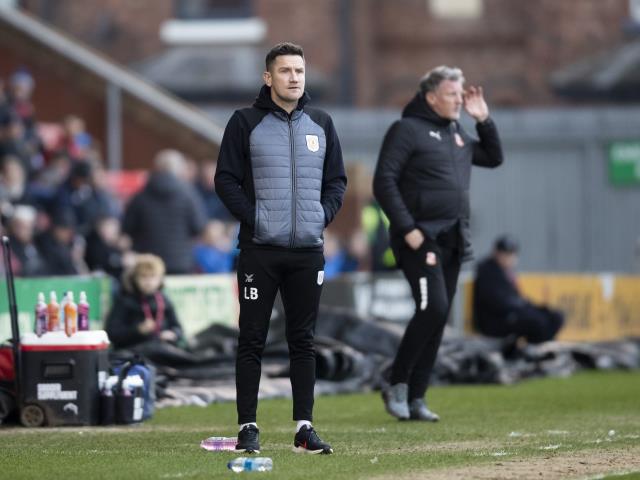 Lee Bell wants Crewe focus quickly shifted to Stockport clash after going third