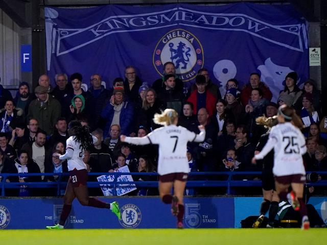 Khadija Shaw nets winner as Man City move level with WSL leaders Chelsea