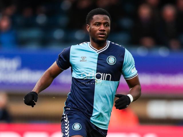 Beryly Lubala penalty earns Wycombe late win at Reading