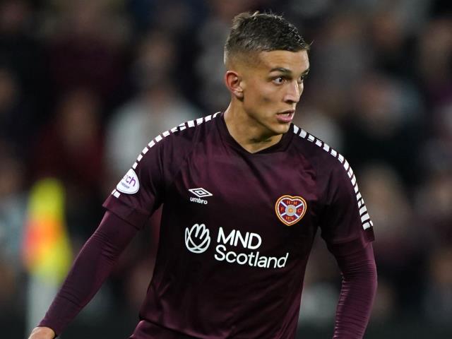 Kenneth Vargas hits late winner as Hearts battle past Championship side Morton