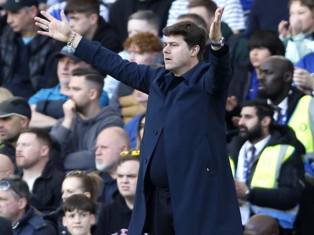 Mauricio Pochettino upset as Chelsea draw with 10-man Burnley in ‘must-win game’