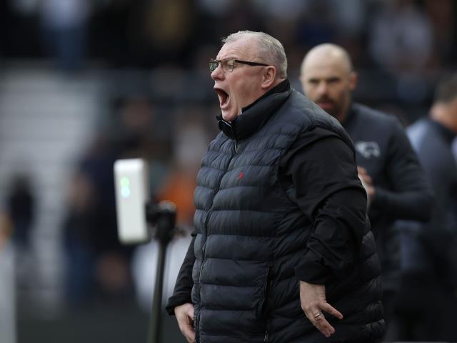 Steve Evans insists Stevenage are not out the play-off battle as slump continues