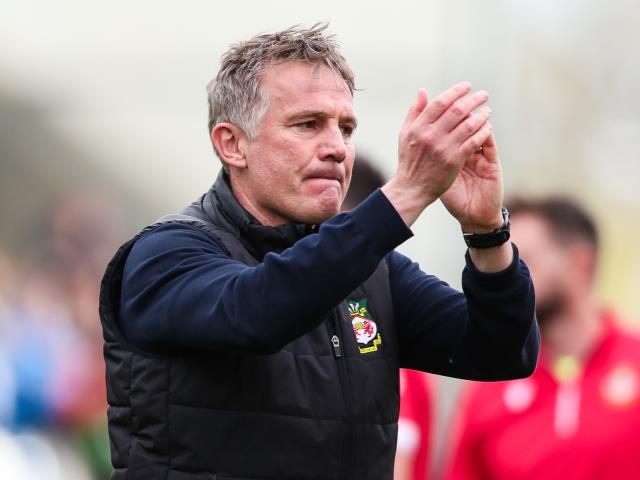 Phil Parkinson praises Wrexham character following comeback win at Colchester
