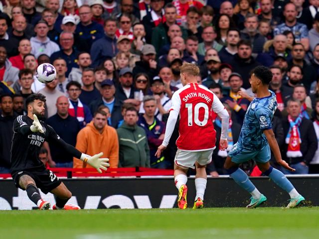 Arsenal title hopes hit as Aston Villa strike late to earn deserved Emirates win