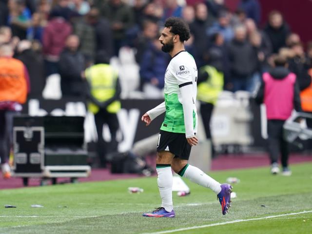 ‘There’s going to be a fire if I speak’ – Mohamed Salah after Jurgen Klopp row