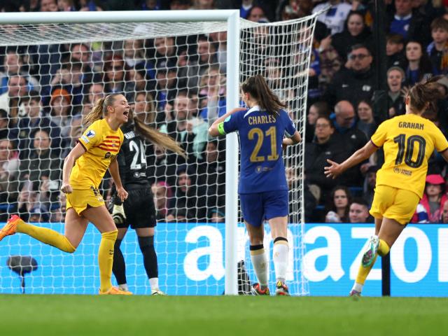 Barcelona end Emma Hayes’ dream of Champions League glory with Chelsea