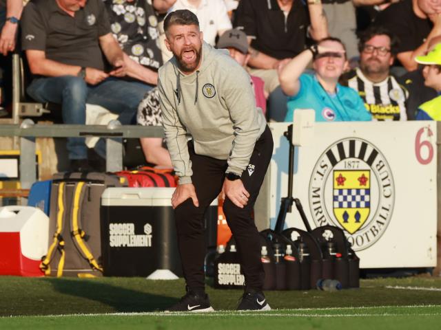 Stephen Robinson hails ‘brilliant’ St Mirren atmosphere during Europa League win