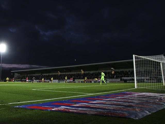 Blackpool score four second-half goals to punish 10-man Burton