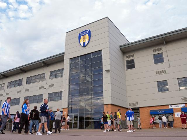 Substitute Owura Edwards rescues draw for Colchester at home to Bromley