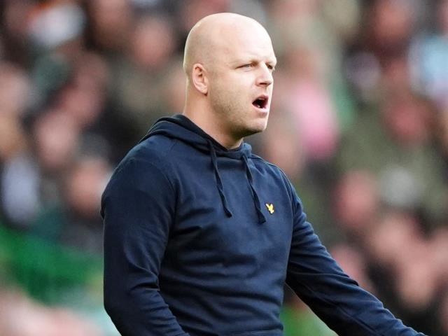 Hearts fans call for Steven Naismith to go after slumping to St Mirren defeat