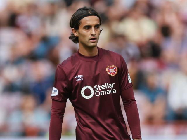 Late Yan Dhanda goal sees Hearts snatch victory over Dinamo Minsk