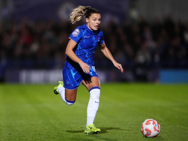 Johanna Rytting Kaneryd’s stunning strike helps Chelsea to victory over Spurs