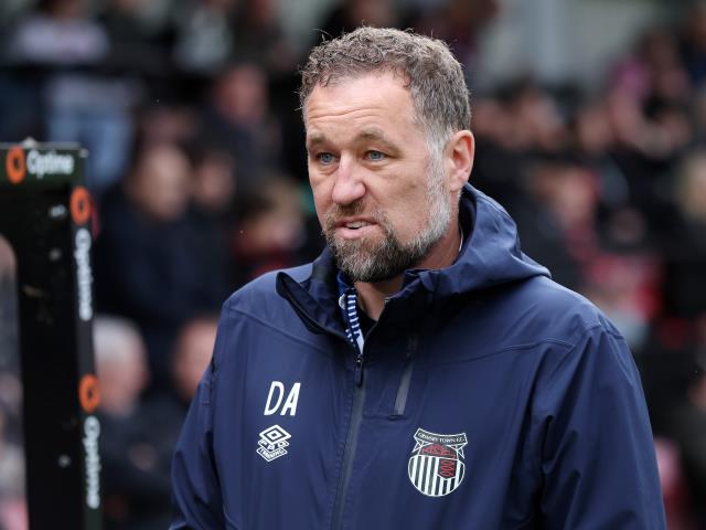 David Artell feels Grimsby squad are ‘together as a bunch’ after more away joy